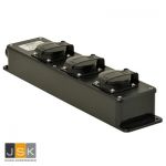 VD16 verdeelblok 3-voudig zwart, zonder snoer met 3 inbouw contactdozen 16A, 250V~ type 16 | Slagvast polyamide | M20 - 1446.56262