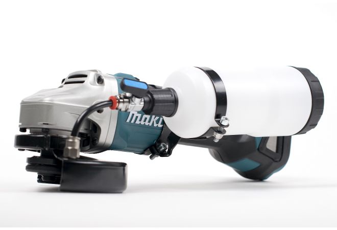 Makita DGA504RTJ Haakse kwartsstof accu-slijper met waterdruppelaar 125mm 18V/5.0AH LI-ION - JSK Handelsonderneming