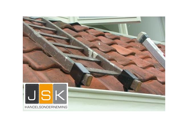 Ladder Help | Ladder support | Ladder shoe | Gutter ladder brackets | Soportes de escalera de canaleta - JSK Handelsonderneming