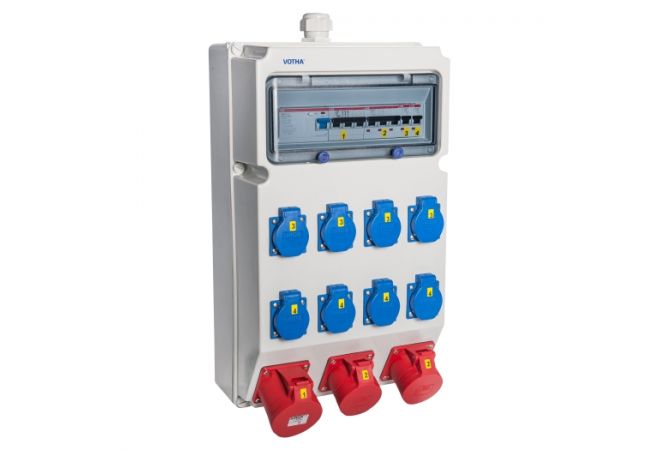 064.113.1131 | VOTHA® wandverdeler | bedraad "WEIMAR" | 1x 16A 5p 400V | 1x 32A 5p 400V | 3x randaarde-contactdozen 230V | Overstroomschakelaar - EAN: 4028232429266