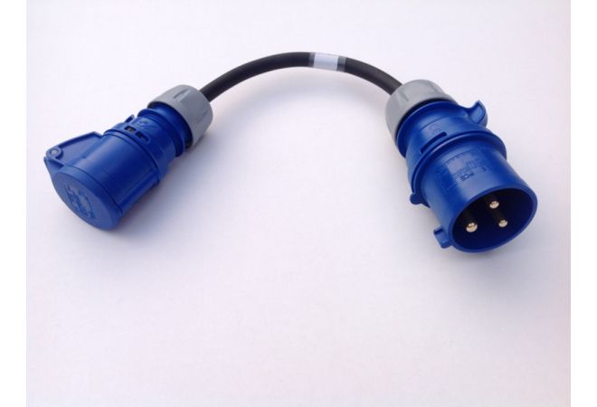 323163 Adapterleitung CEE 32A 3-polig Plug blau => CEE 16A 3-polig 230V Socket blau - JSK Handelsonderneming