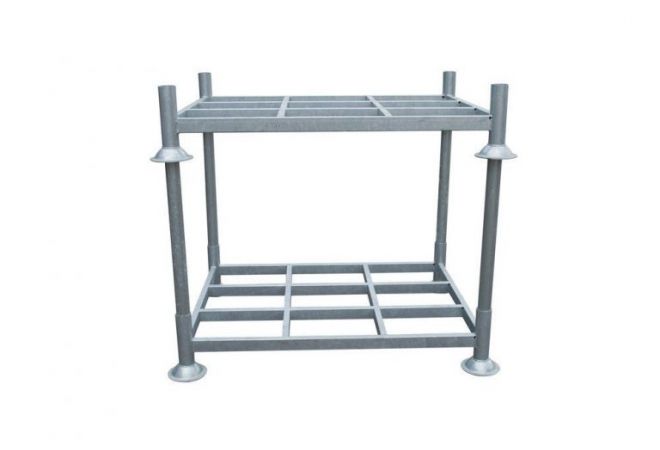 Stapelbare magazijnstellingen 1370x1000x310 mm hartafmeting | 1545x1180x310 mm buitenafmeting | 1300×930 mm binnenafmeting | Laadvermogen 2.000 kg. Creëer tijdelijke palletlocaties met onze sterke stapelrekken.