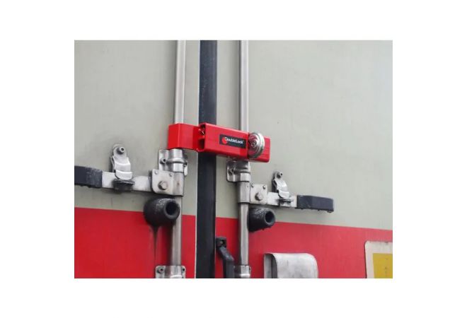 080-142 DoubleLock Trailer Lock RED Medium