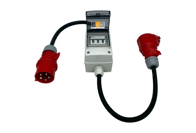 CEE Stark Power Adapter Stekker en stopcontact 32A op 16A Standaard, 6400 W, uitgerust met een 3-fasige zekering, 6400 W