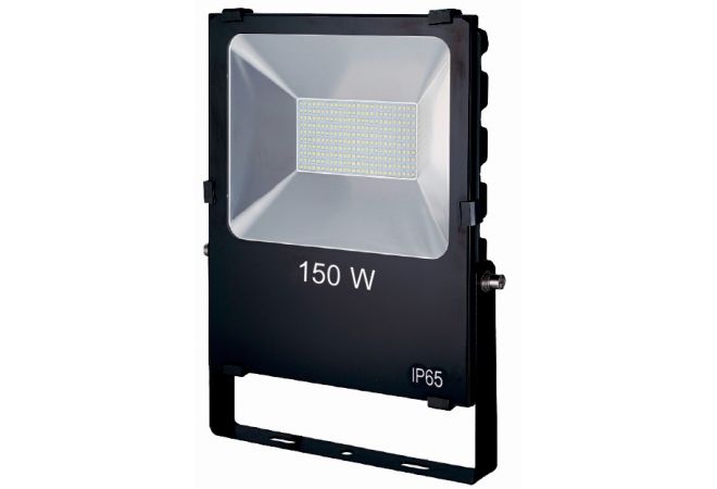 90907 LED straler Target Premium 150W 5.000K Wit, 16.000 lumen Stralingshoek: 130 Lichtbereik: 60 meter| EAN 4260170165046