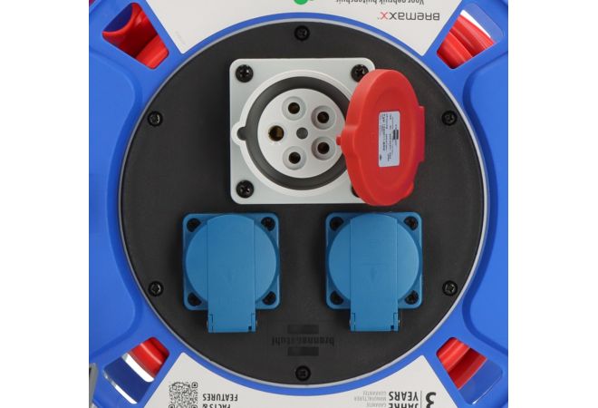 Krachtstroom IP44-kabelhaspel 25 meter | CEE-stekker 400V/16A, 1 CEE-contactdoos 400V/16A, 2 spatwaterdichte contactstopcontacten 230V | (AT-N07V3V3-F 5G1.5) Brennenstuhl Garant serie