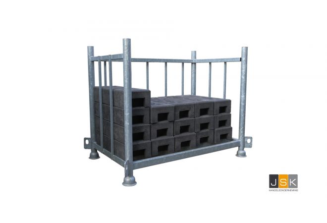 Bouwhekblokken pallet - Bouwhekvoeten pallet - Stapelpallet voor bouwhekvoeten - Stapelrek voor 25 bouwhekvoeten - Bouwhekvoetenpallet - Opslagbunker Bouwhekvoeten