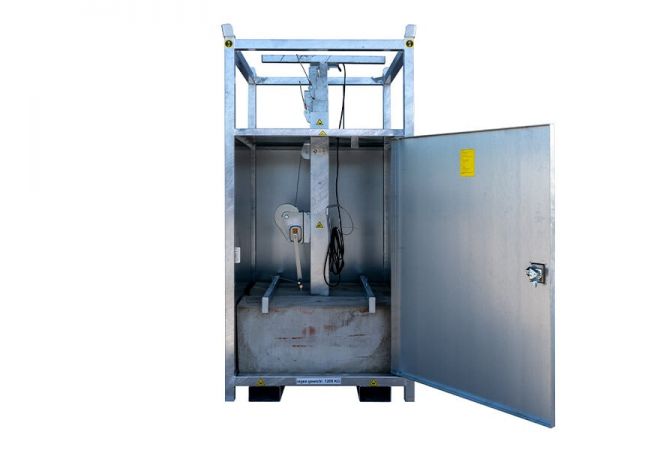 Lichtmast Professional telescopisch uitschuifbaar 2.4 tot 8.5 meter, voorzien van ballastblokken, Nederlands fabricaat, leverbaar met of zonder LED-bouwlampen