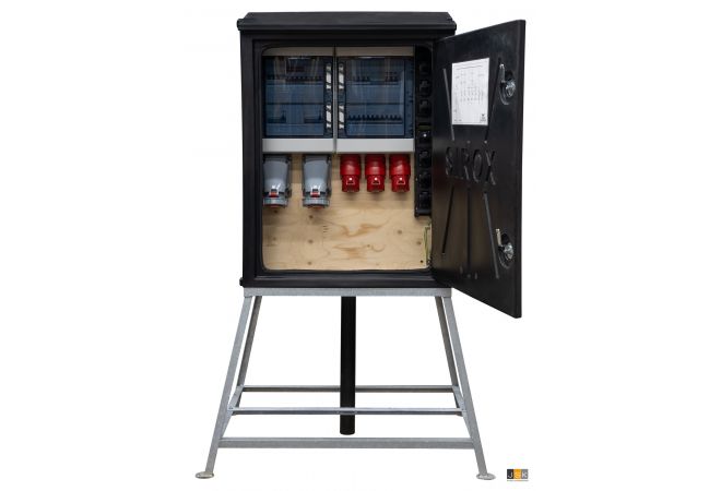 Kunststof Bouwstroomverdeler 80 Ampère, 3x CEE contactdoos 32A 5-polig 400V, 6x Schuko 230V (2x verdeelslof 3-voudig zwart), standaard heftruck slede, KANTO 2.0
