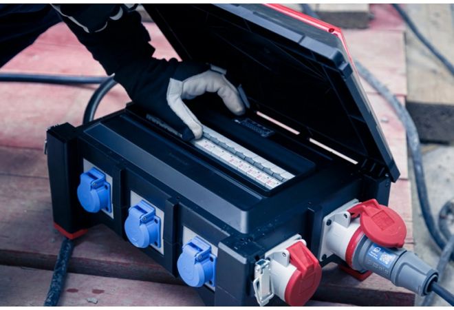 Brennenstuhl 9150320061 Stroomverdeler 2 meter 32A IP44 5x6mm² neopreen