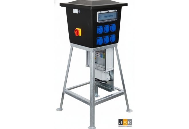 Kunststof verdeler QUATRO met klemmenkast, Afgaand: 6× Schuko 16A 2p+RA 230V - 3× CEE 32A 5p 6h 400V - NL2F.1306.03032-1