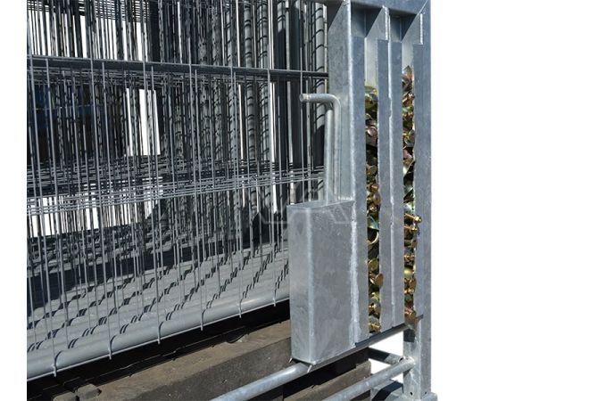 Bouwhek transportbok combipallet HD, 28 Bouwhekken verticaal opslaan en transporteren, 32 bouwhekvoeten en 40 klemmen en 12 schoren compleet met grondpen 1446.30500300
