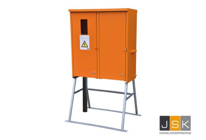 Bouwmeterkast MVK 63A/1306 + onderstel | 1x CEE 63A 5p 380V | 2x CEE 32A 5p 380V | 1x CEE 32A 4p 380V | 6x schuko 16A 230V | Artikelnummer: 1446.603433 | MERZ/PCE