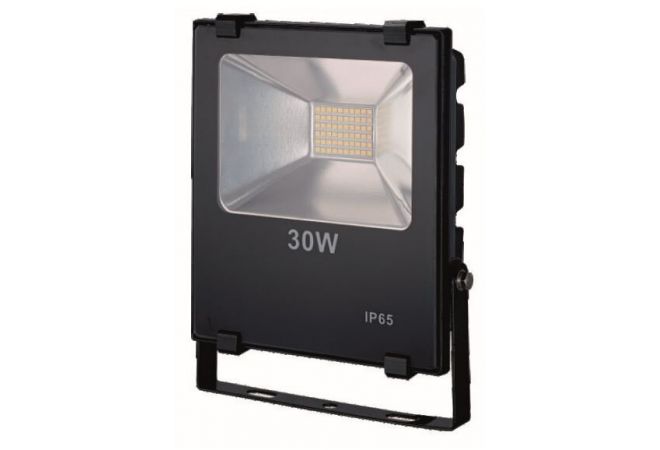 90902.1 LED straler Target Premium 30W 5.000K Wit, 16.000 lumen Stralingshoek: 130 Beschermingsgraad: IP65